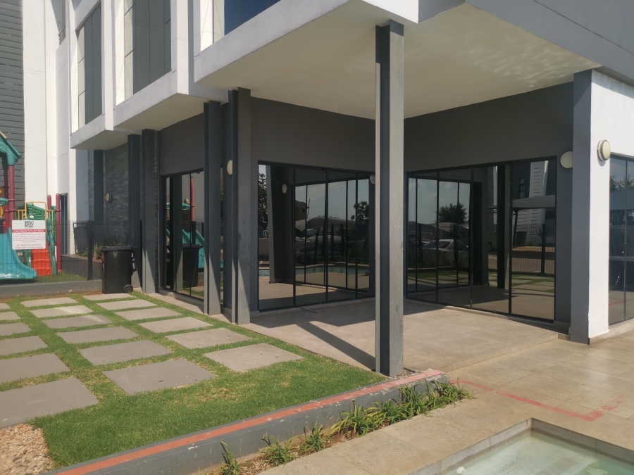 1 Bedroom Property for Sale in Erand Gardens Gauteng