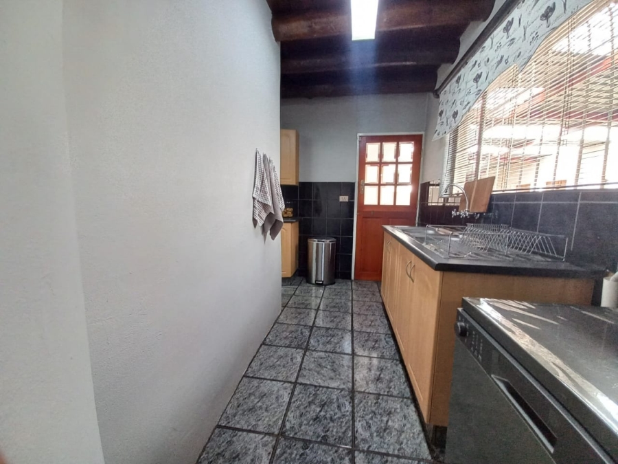 4 Bedroom Property for Sale in Dersley Gauteng