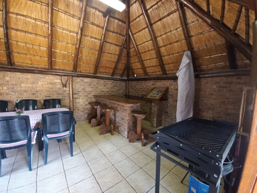 4 Bedroom Property for Sale in Dersley Gauteng