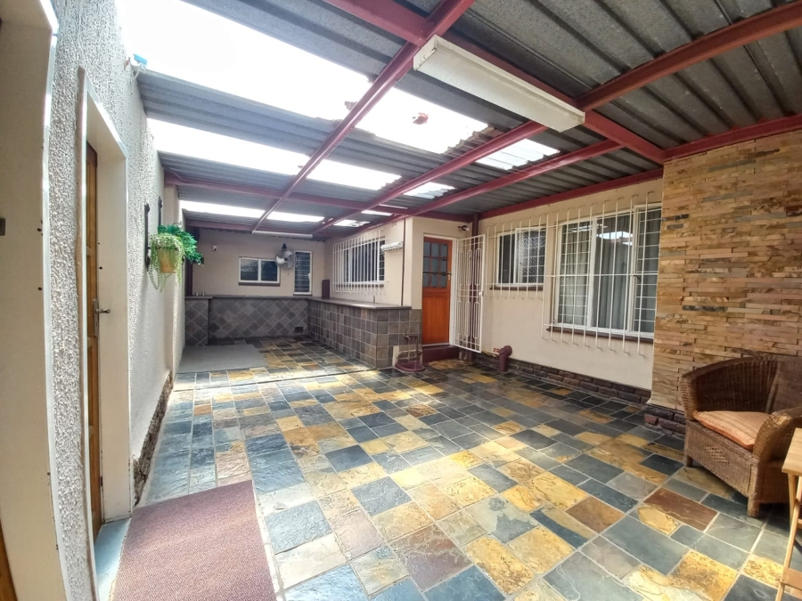 4 Bedroom Property for Sale in Dersley Gauteng