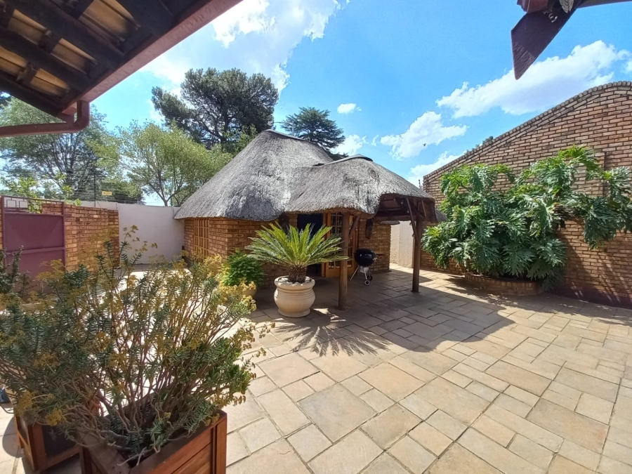 4 Bedroom Property for Sale in Dersley Gauteng