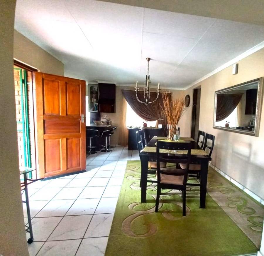 4 Bedroom Property for Sale in Dalpark Ext 1 Gauteng