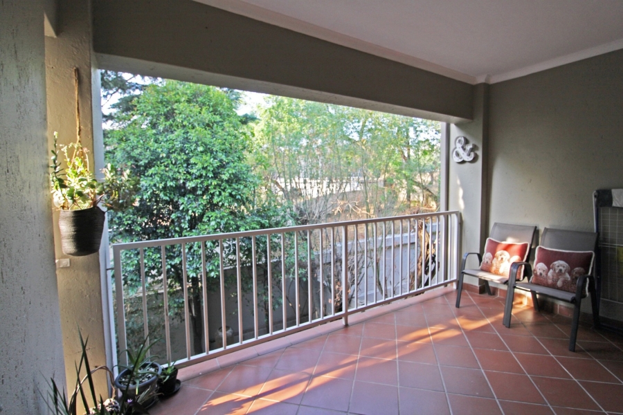 To Let 2 Bedroom Property for Rent in Bryanston Gauteng