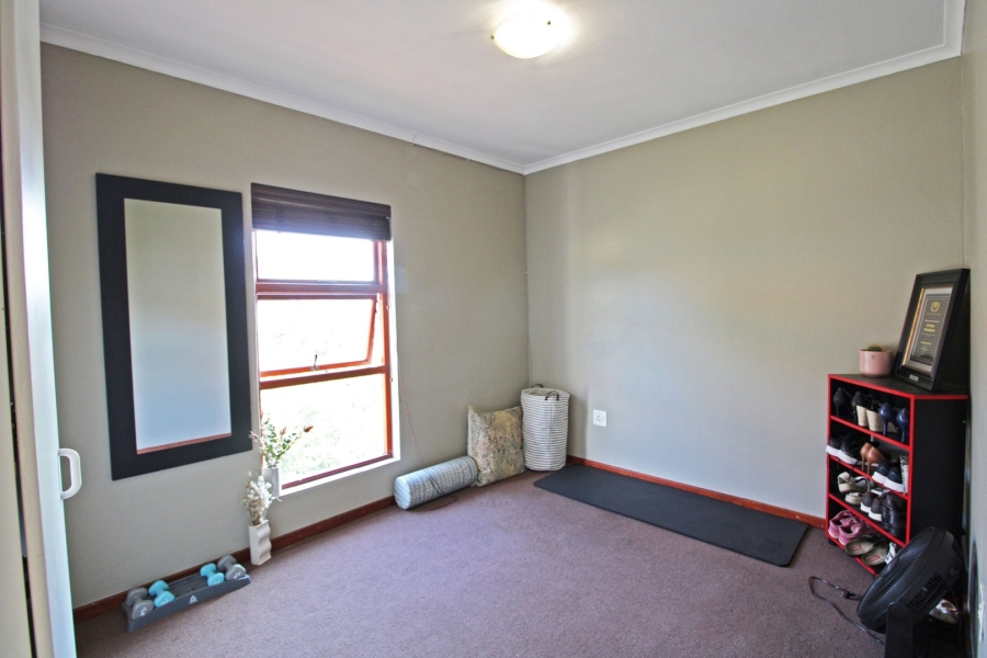 To Let 2 Bedroom Property for Rent in Bryanston Gauteng