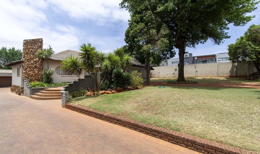 4 Bedroom Property for Sale in Bedfordview Gauteng