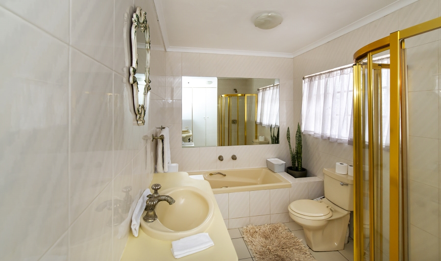 4 Bedroom Property for Sale in Bedfordview Gauteng