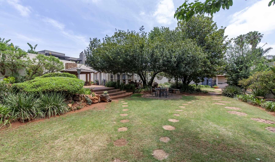 4 Bedroom Property for Sale in Bedfordview Gauteng