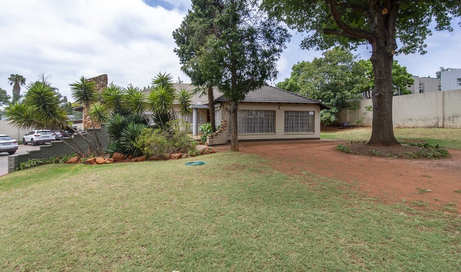 0 Bedroom Property for Sale in Bedfordview Gauteng