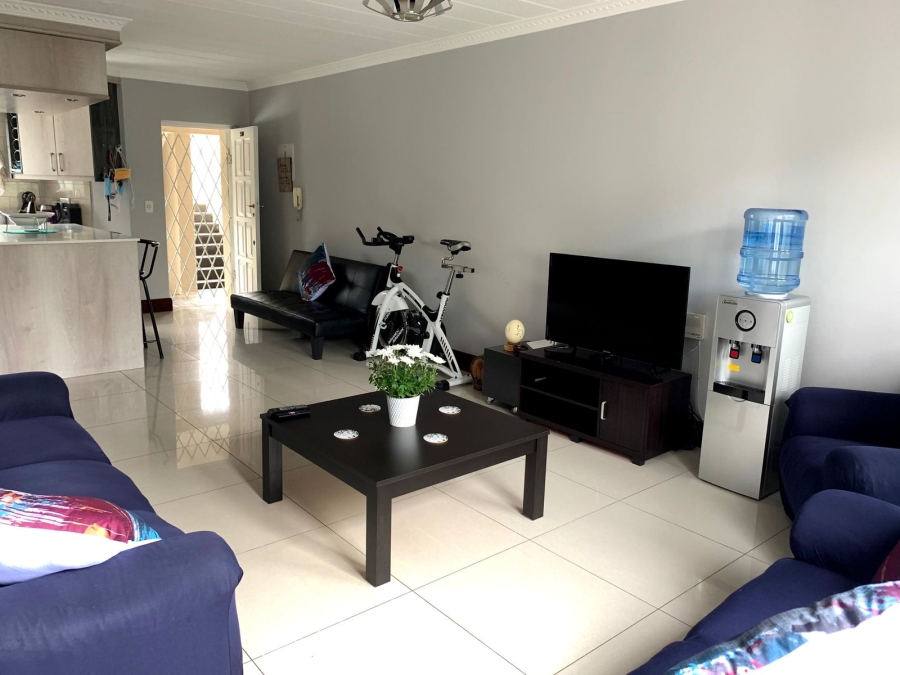 To Let 3 Bedroom Property for Rent in Morningside Gauteng