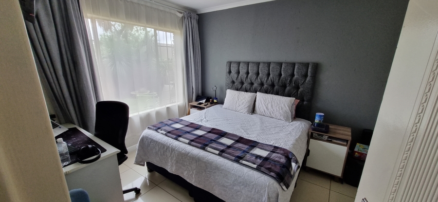 3 Bedroom Property for Sale in Heuwelsig Estate Gauteng