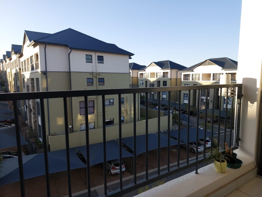 To Let 1 Bedroom Property for Rent in Waterfall Gauteng