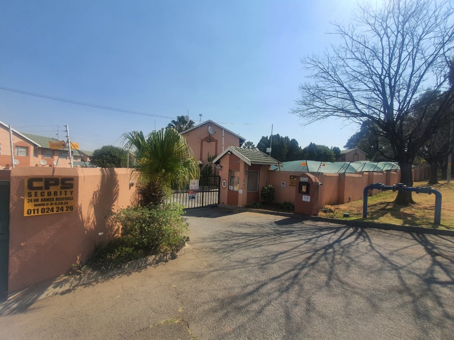 1 Bedroom Property for Sale in Union Gauteng