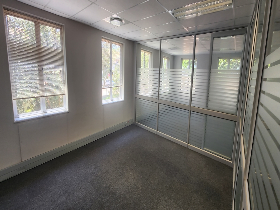 To Let commercial Property for Rent in Wierda Valley Gauteng