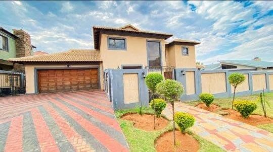 3 Bedroom Property for Sale in Amandasig Gauteng