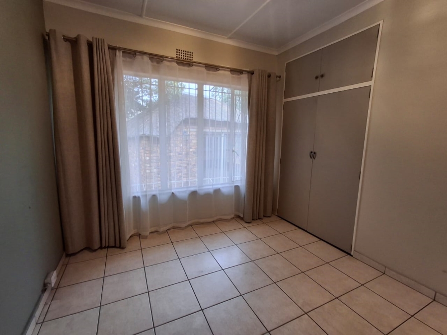 4 Bedroom Property for Sale in Dalpark Gauteng