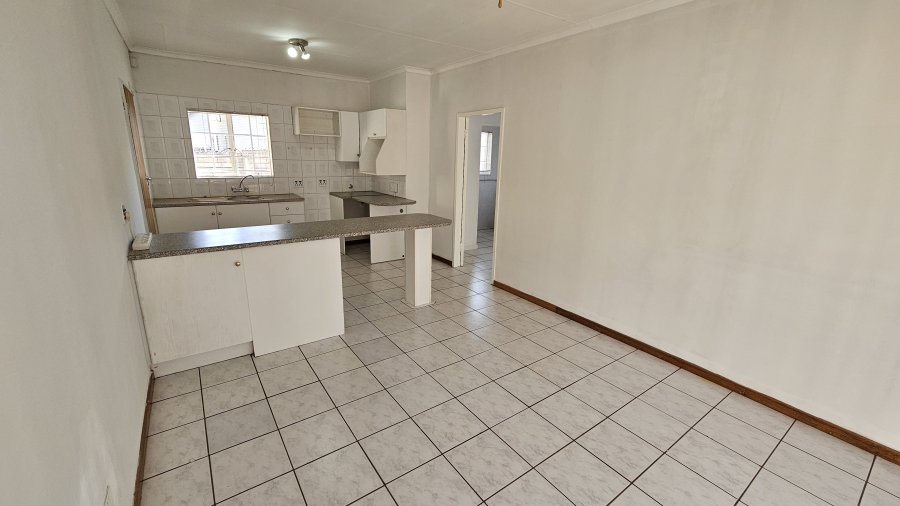 To Let 4 Bedroom Property for Rent in Moreleta Park Gauteng