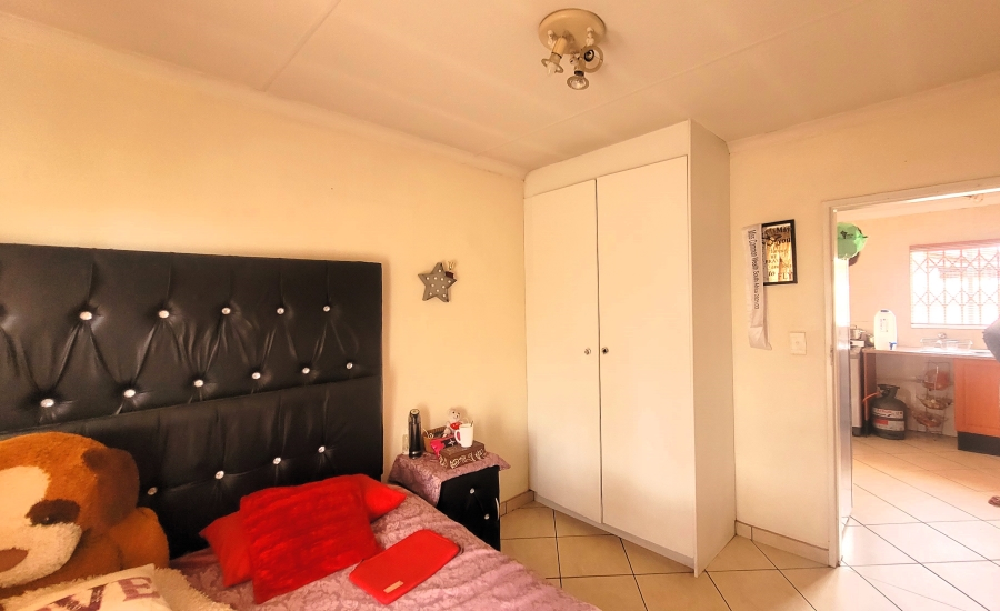 To Let 2 Bedroom Property for Rent in Elandspark Gauteng