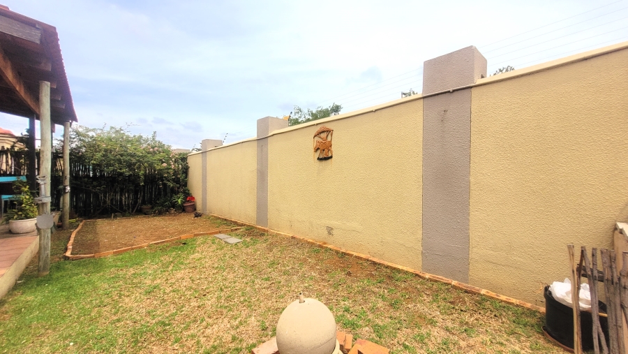 To Let 2 Bedroom Property for Rent in Elandspark Gauteng