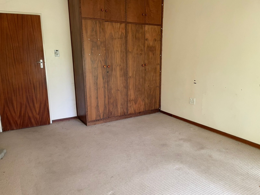 To Let 4 Bedroom Property for Rent in Unitas Park Gauteng