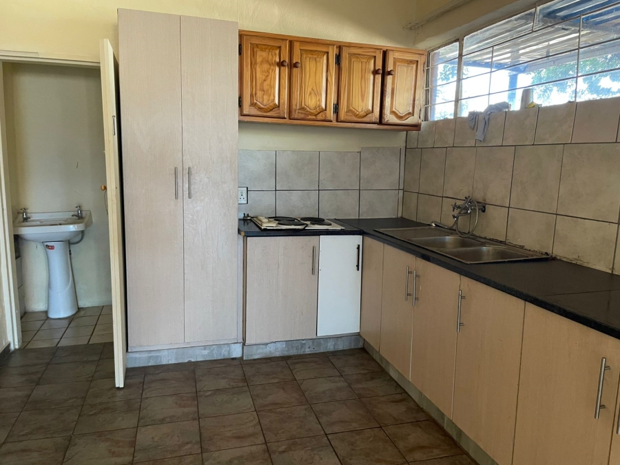 To Let 2 Bedroom Property for Rent in Arcon Park Gauteng