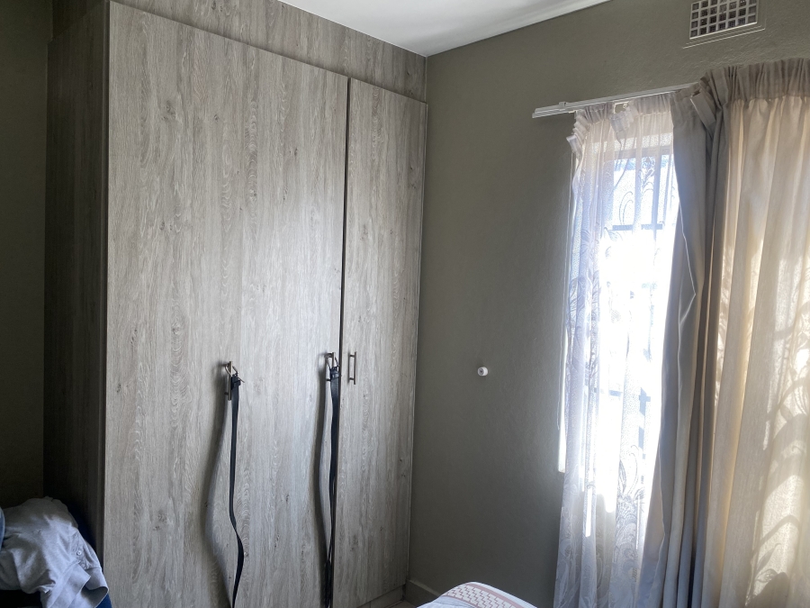 2 Bedroom Property for Sale in Montana Tuine Gauteng