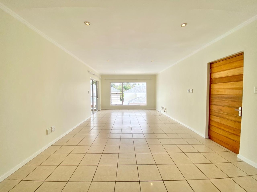 To Let 2 Bedroom Property for Rent in Bryanston Gauteng