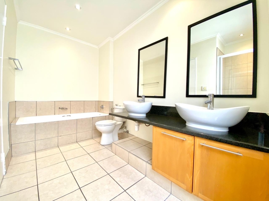 To Let 2 Bedroom Property for Rent in Bryanston Gauteng