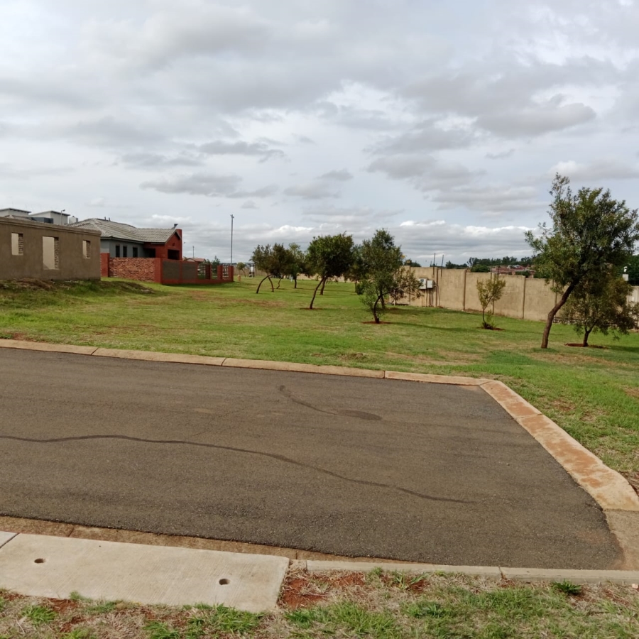 0 Bedroom Property for Sale in Clayville Gauteng