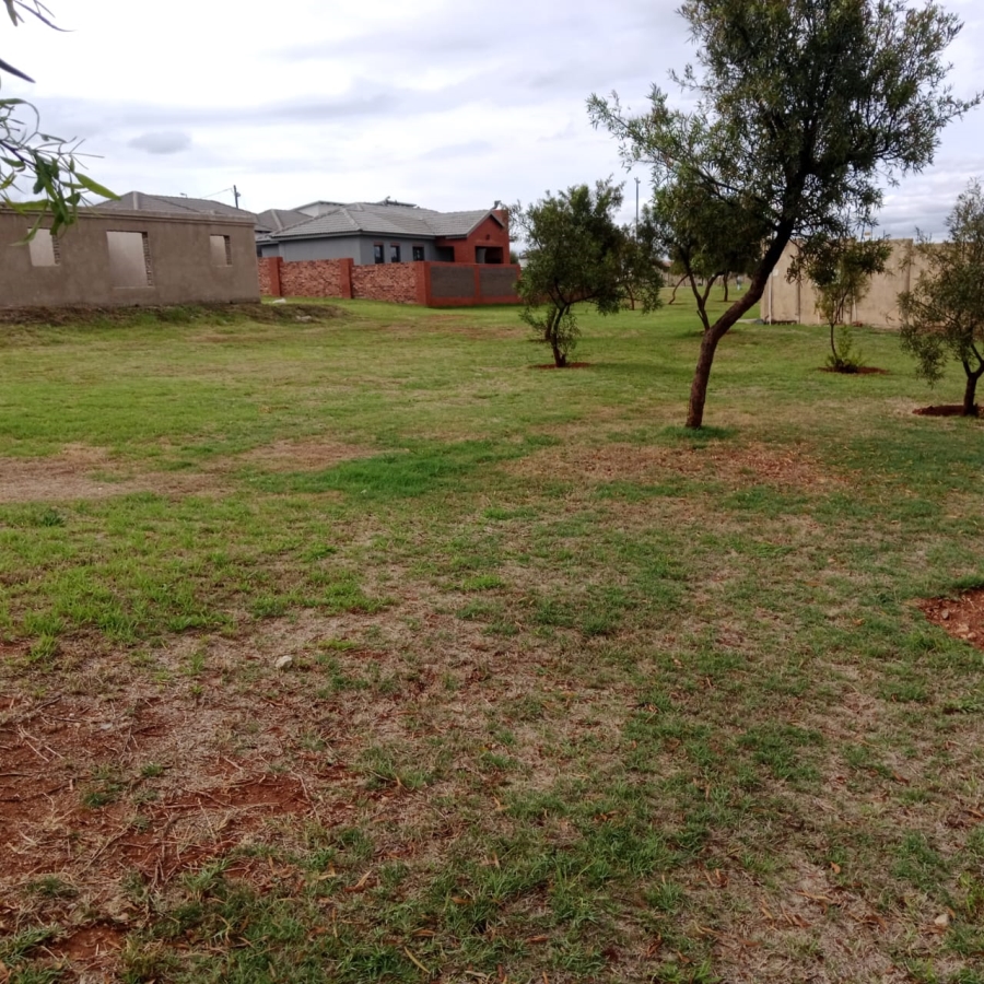 0 Bedroom Property for Sale in Clayville Gauteng