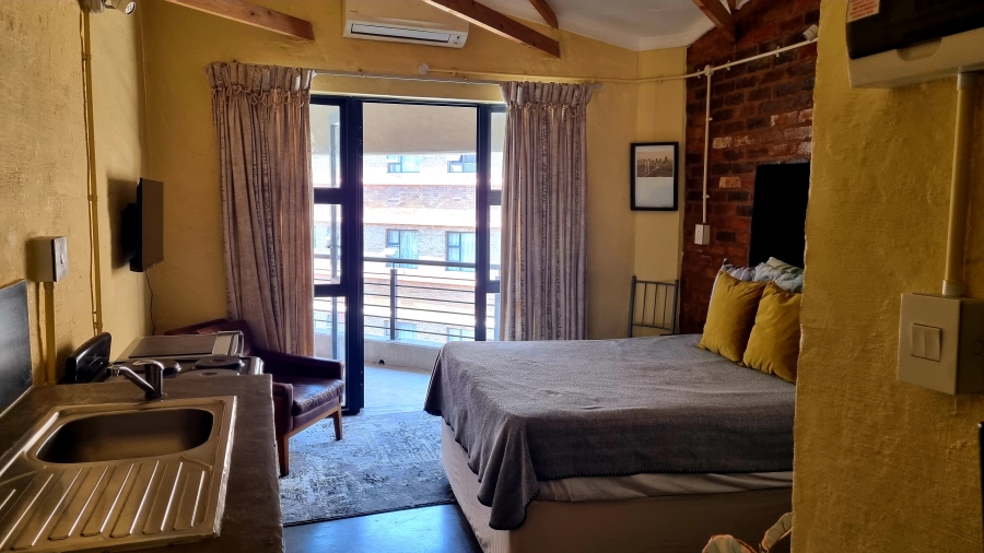 To Let 1 Bedroom Property for Rent in Johannesburg Central Gauteng