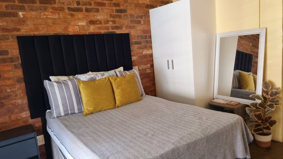 To Let 1 Bedroom Property for Rent in Johannesburg Central Gauteng