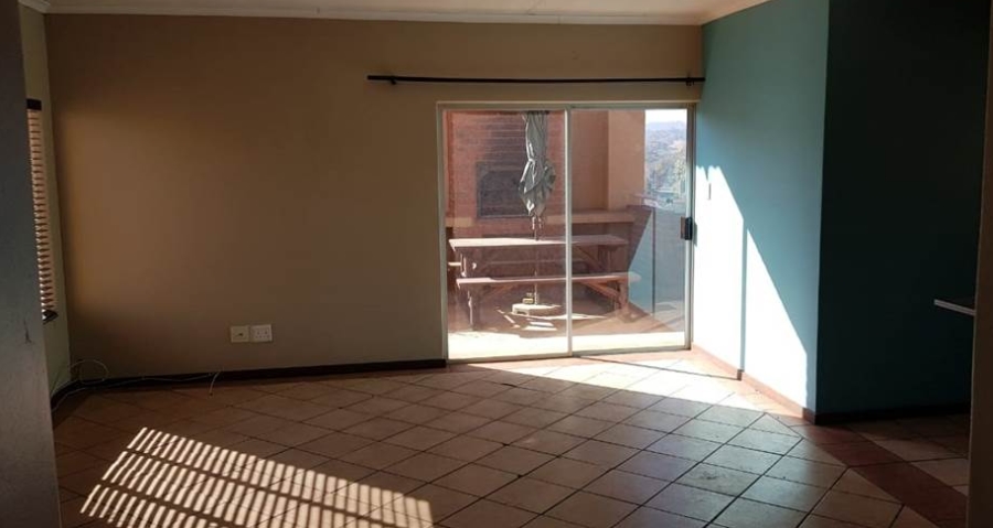 To Let 3 Bedroom Property for Rent in Die Hoewes Gauteng