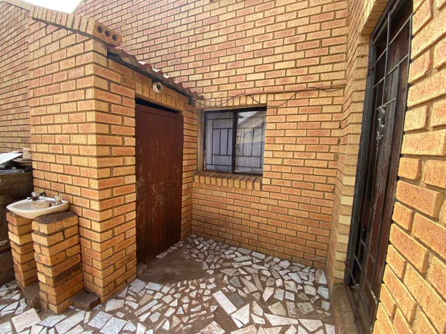 3 Bedroom Property for Sale in Vosloorus Gauteng