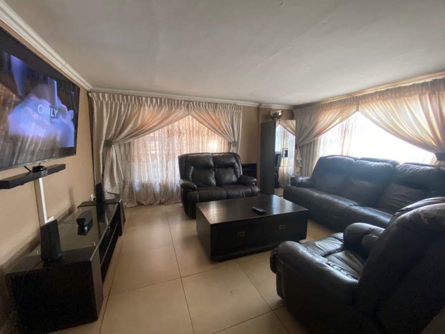 3 Bedroom Property for Sale in Vosloorus Gauteng