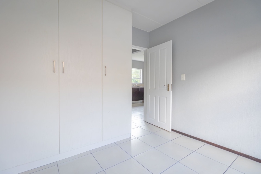 2 Bedroom Property for Sale in Honeypark Gauteng