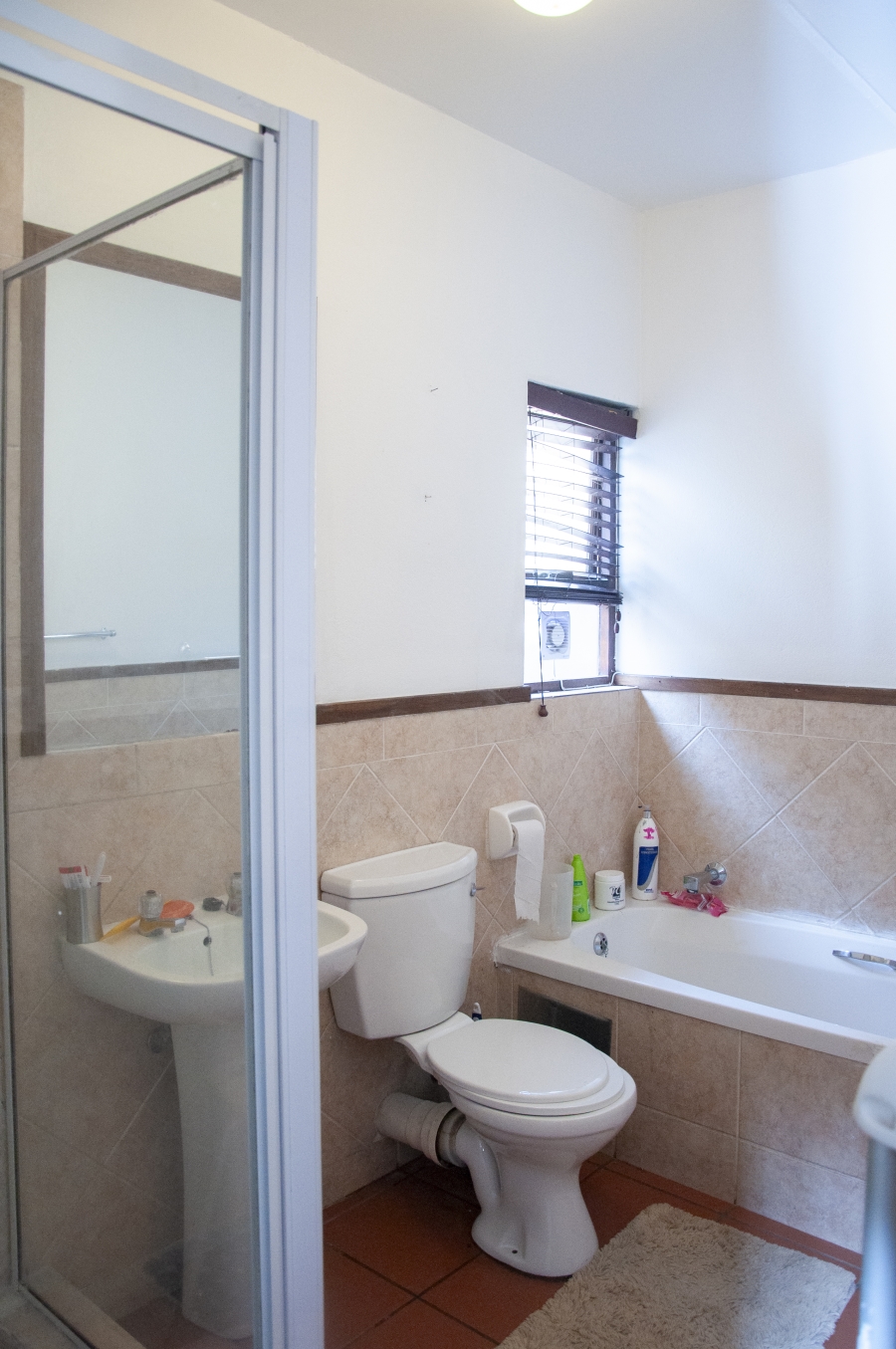 2 Bedroom Property for Sale in Vorna Valley Gauteng