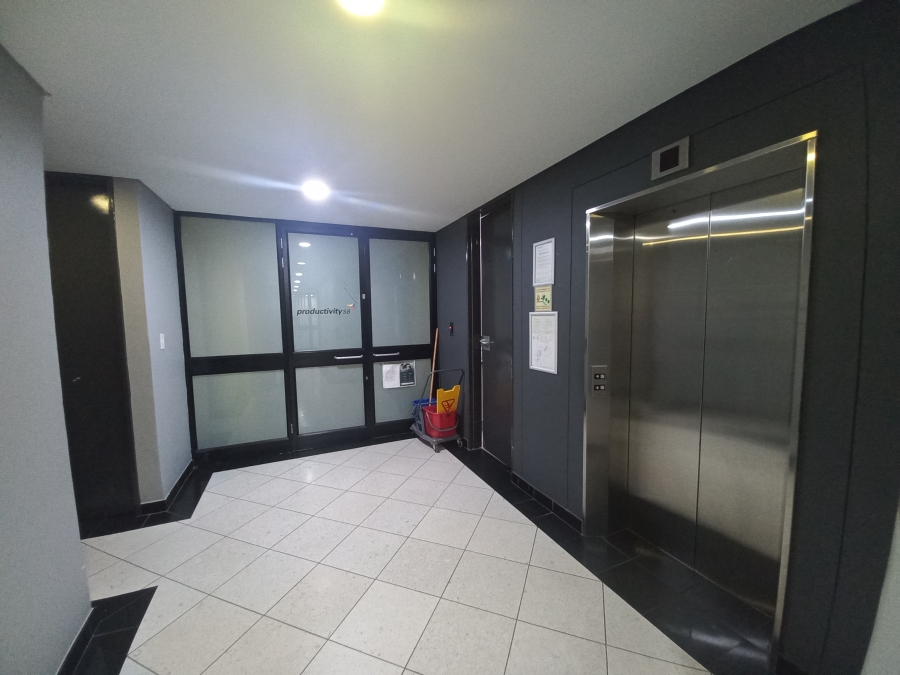 To Let commercial Property for Rent in Midridge Park Gauteng