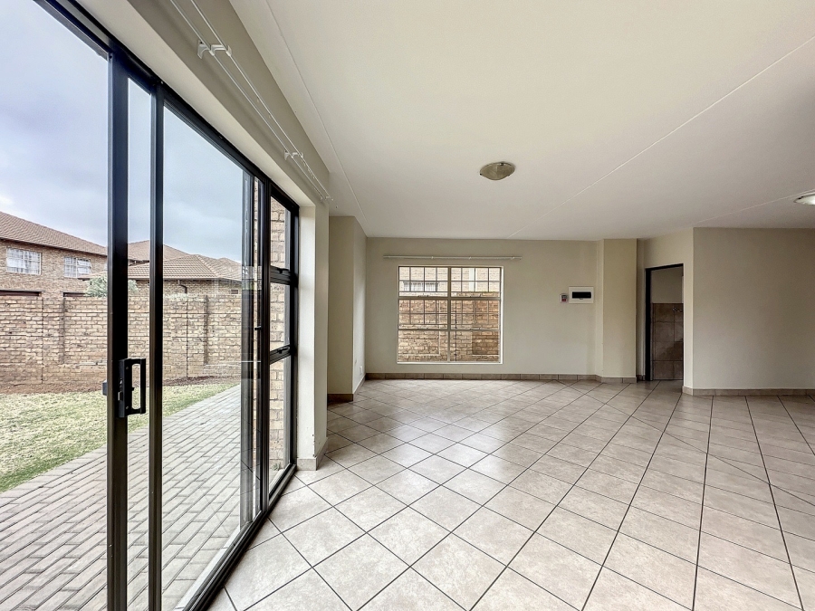 To Let 4 Bedroom Property for Rent in Tyger Valley Gauteng