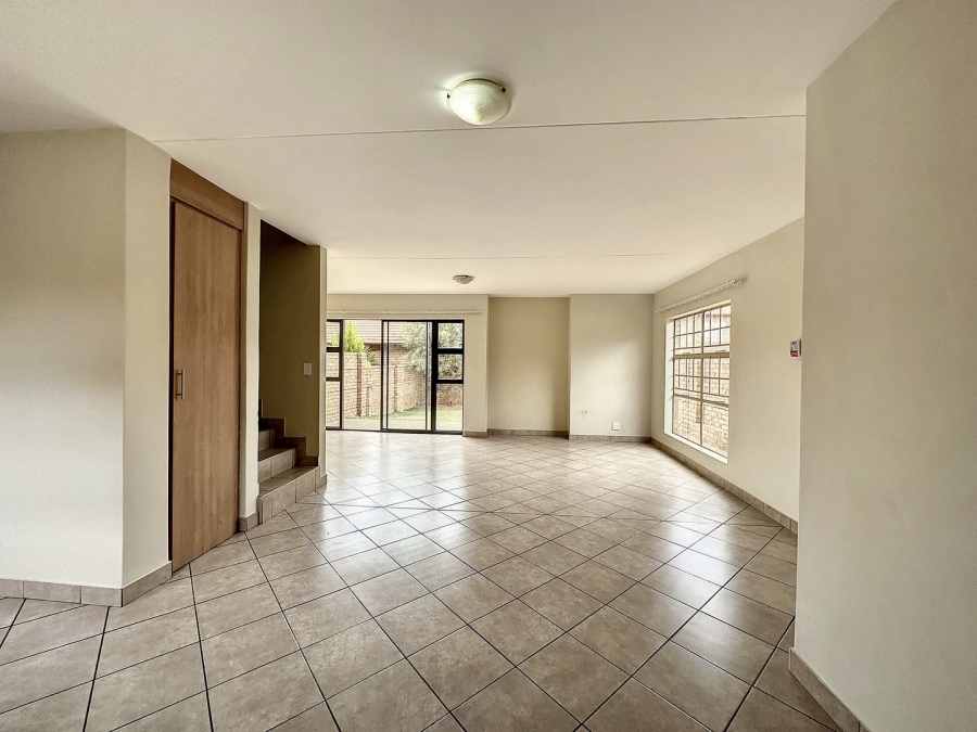 To Let 4 Bedroom Property for Rent in Tyger Valley Gauteng