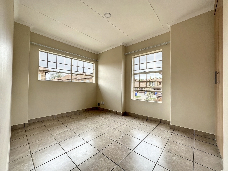 To Let 4 Bedroom Property for Rent in Tyger Valley Gauteng