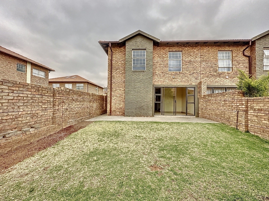 To Let 4 Bedroom Property for Rent in Tyger Valley Gauteng