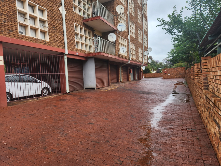 2 Bedroom Property for Sale in Pretoria North Gauteng