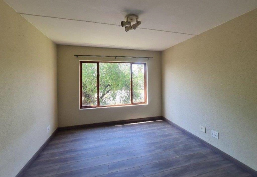 2 Bedroom Property for Sale in Dowerglen Ext 4 Gauteng