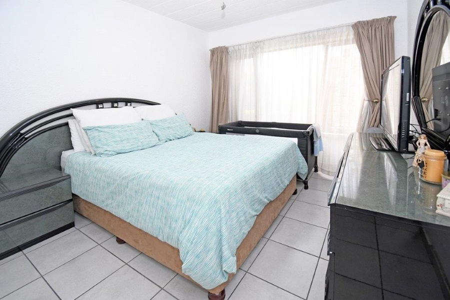 3 Bedroom Property for Sale in Marais Steyn Park Gauteng