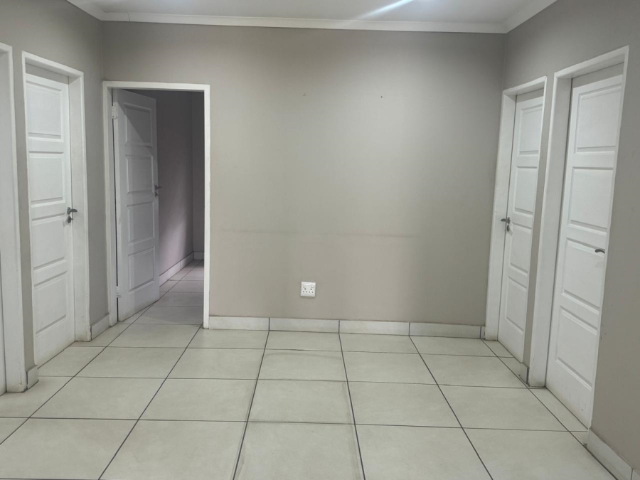 To Let commercial Property for Rent in Mapleton Gauteng