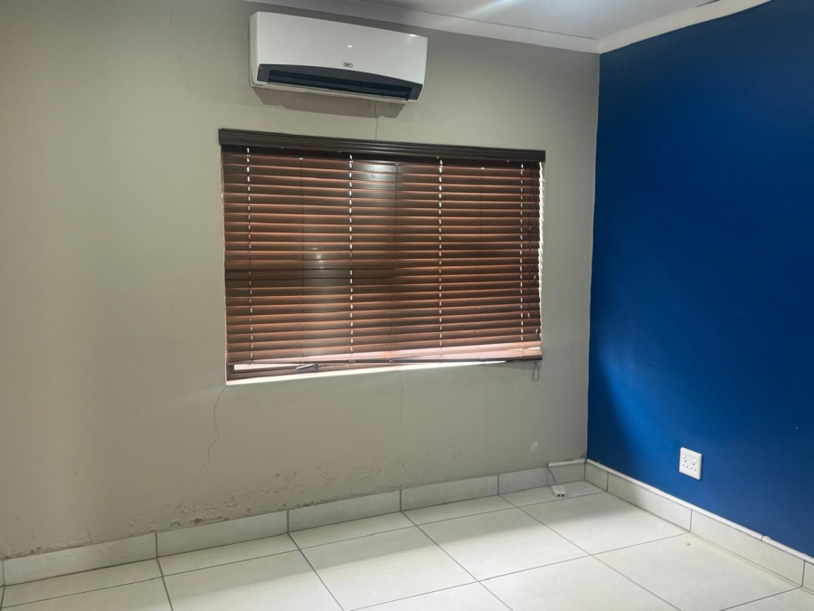 To Let commercial Property for Rent in Mapleton Gauteng