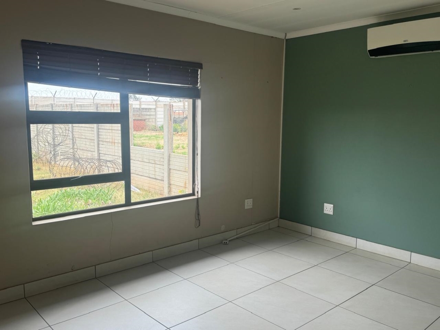 To Let commercial Property for Rent in Mapleton Gauteng