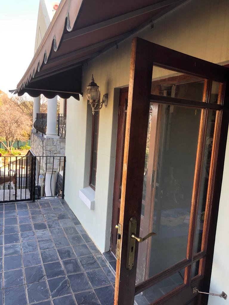 To Let 1 Bedroom Property for Rent in Linden Gauteng