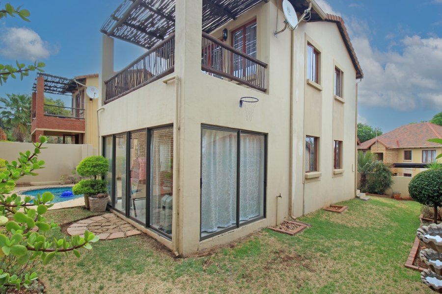 3 Bedroom Property for Sale in Willowbrook Gauteng