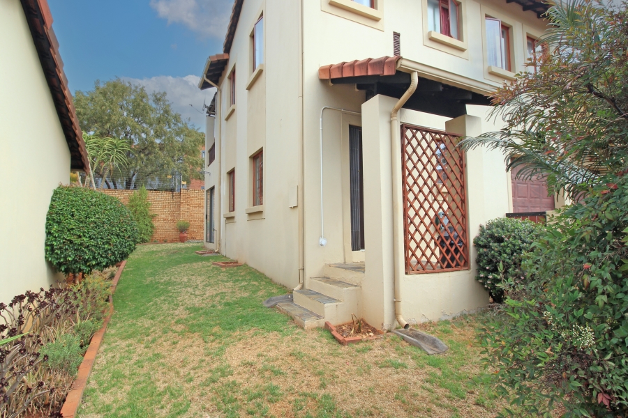 3 Bedroom Property for Sale in Willowbrook Gauteng